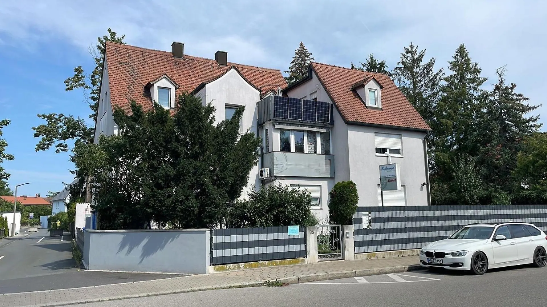Apartment Am Ronhof Fürth Německo
